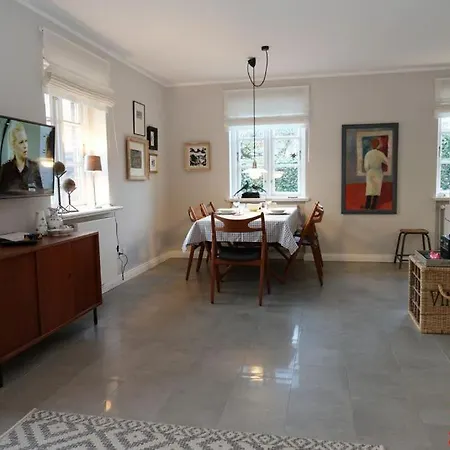Hanneke Apartament *